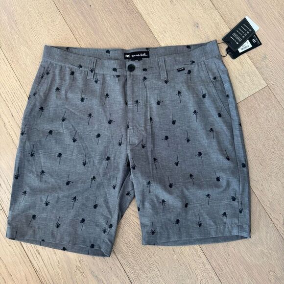 $90 Travis Matthews STRAIGHT SHOT SHORT 9IN size 36 - Picture 3 of 5